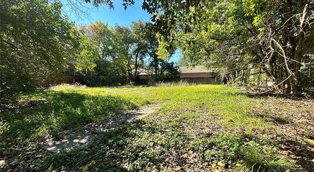 Photo of 6910 Newcastle St, Bellaire, TX 77401