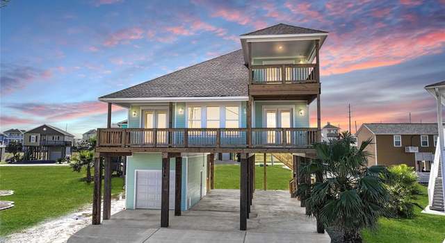 Photo of 3914 Palmdale Ct, Galveston, TX 77554