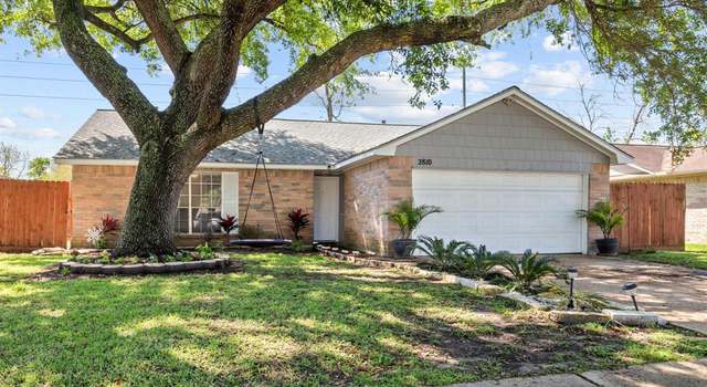 Photo of 2810 S Brompton Dr, Pearland, TX 77584