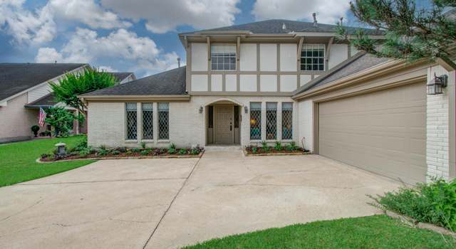 Photo of 6119 Bankside Dr, Houston, TX 77096