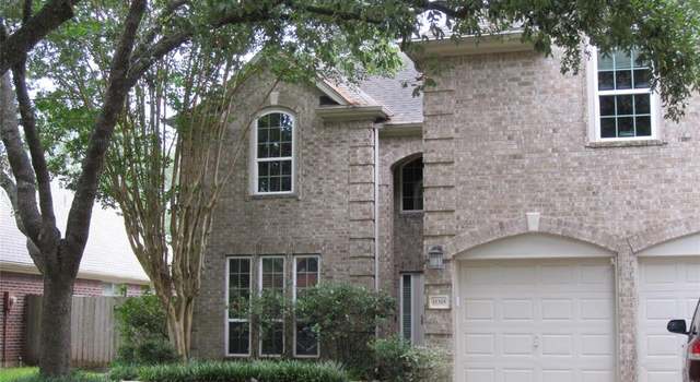 Photo of 15315 Truslow Point Ln, Sugar Land, TX 77478