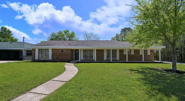 Photo of 7906 Montglen Dr, Houston, TX 77061