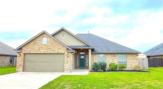 Photo of 109 Goldfinch Ct, Richwood, TX 77566