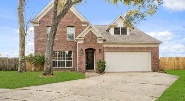 Photo of 4016 Greenwood Dr, Pearland, TX 77584