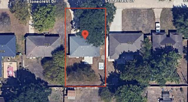 Photo of 2211 Stonecrest Dr, Houston, TX 77018