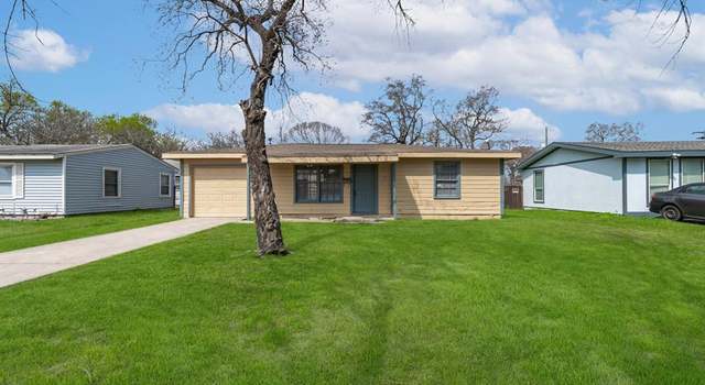 Photo of 1910 1st Ave N, Texas City, TX 77590