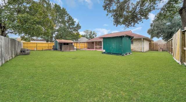 Photo of 3718 Clover Lane Ln, Deer Park, TX 77536