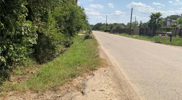 Photo of 13222 Ann Louise Rd, Houston, TX 77086