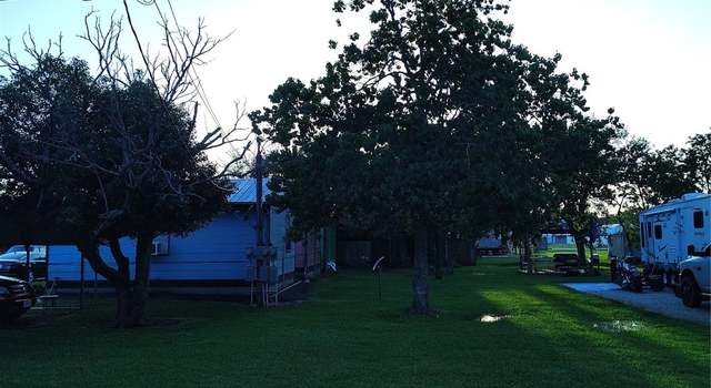 Photo of 000 5th St, San Leon, TX 77539