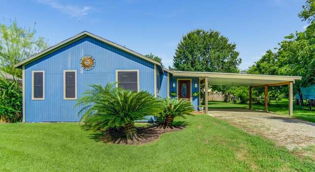 Photo of 130 10th St, San Leon, TX 77539