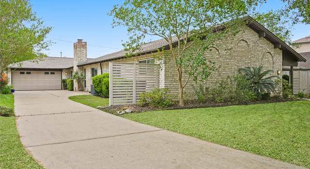 Photo of 9710 Burdine St, Houston, TX 77096