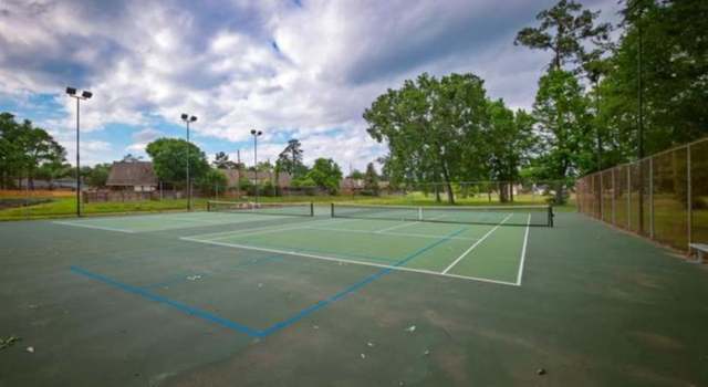 Photo of 532 S Rivershire Dr, Conroe, TX 77304