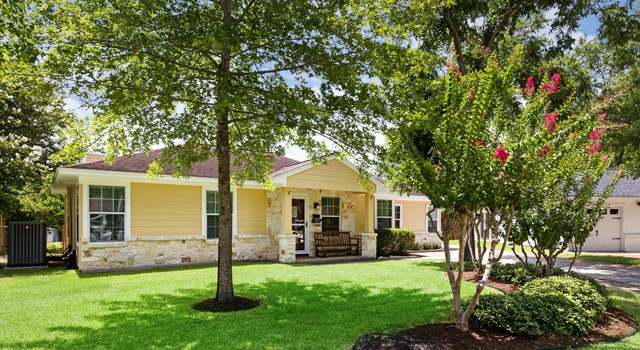 Photo of 1433 Confederate Rd, Houston, TX 77055