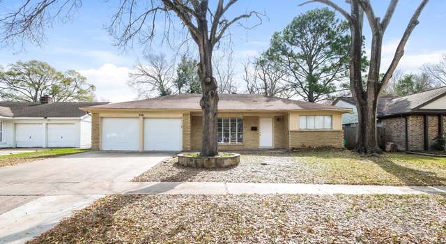 Photo of 954 Neptune Ln, Houston, TX 77062