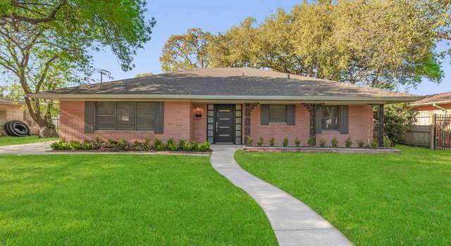 Photo of 924 22nd Ave N, Texas City, TX 77590