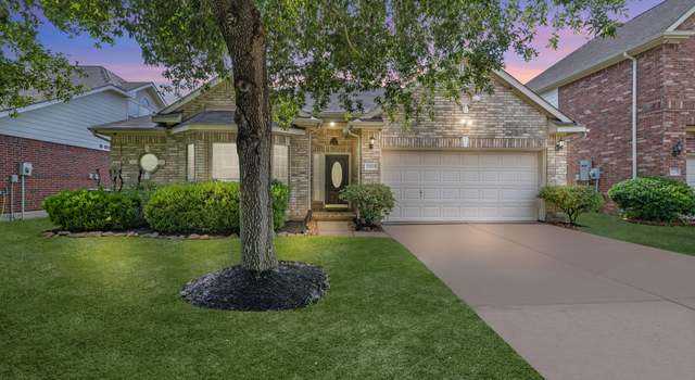 Photo of 15215 Millers Run Ln, Sugar Land, TX 77498