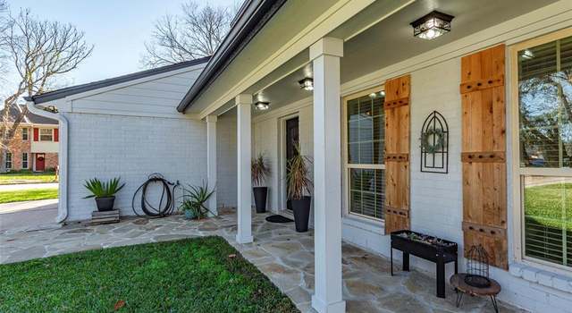 Photo of 2302 Parkview Dr, Pearland, TX 77581