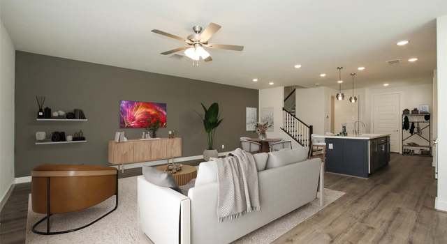 Photo of 305 E 40th St Unit B, Houston, TX 77018