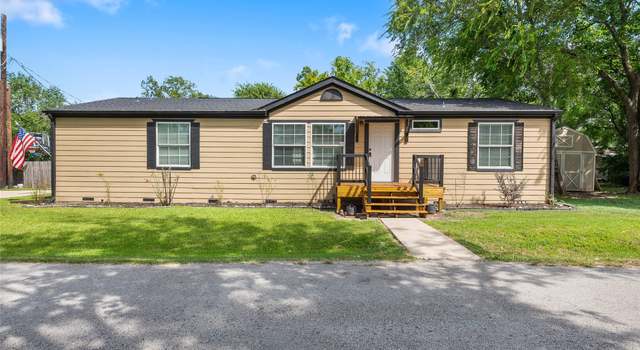 Photo of 1101 E 27th St, Bryan, TX 77803