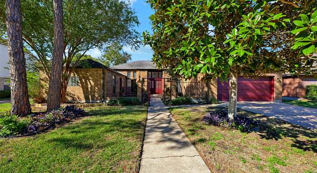 Photo of 7202 Las Brisas Dr, Houston, TX 77083