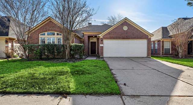Photo of 3722 Crescent Dr, Pearland, TX 77584