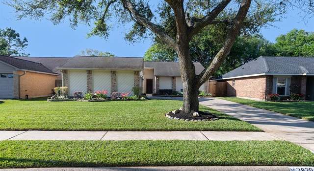 Photo of 2820 Forest Hills Dr, League City, TX 77573