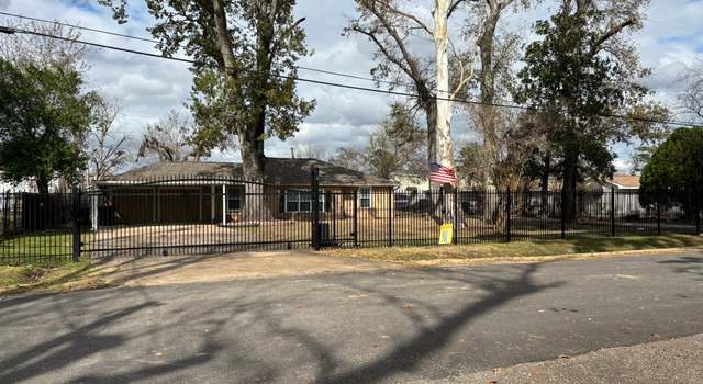 Photo of 9320 Montridge Dr, Houston, TX 77080