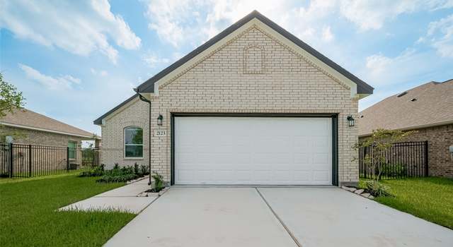 Photo of 2123 Manila Ln, Texas City, TX 77568