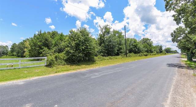 Photo of 120 Wood Farm Rd, Huntsville, TX 77320