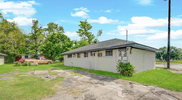 Photo of 2401 Lockwood Dr, Houston, TX 77020