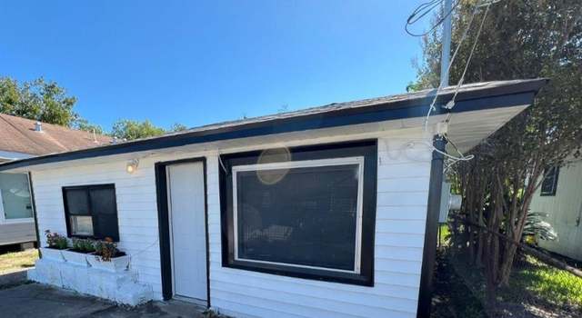 Photo of 1212 Pine St, Baytown, TX 77520