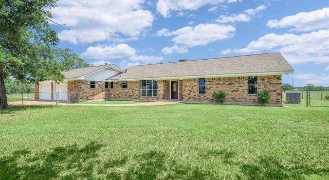 Photo of 5131 N Us Highway 77, Warda, TX 78960