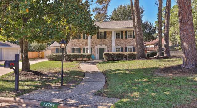 Photo of 13707 Foxmoor Ln, Houston, TX 77069
