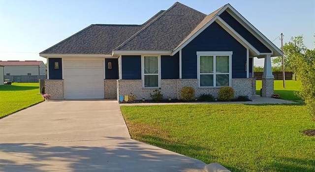 Photo of 14908 Quail Ridge Rd Rd, Danbury, TX 77534
