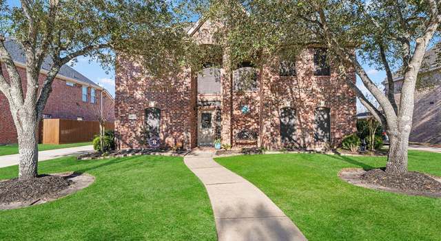 Photo of 3801 Houston Lake Dr, Pearland, TX 77581