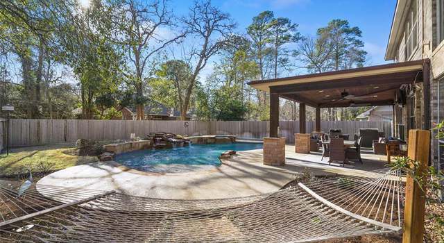 Photo of 3 Hollow Glen Pl, The Woodlands, TX 77385