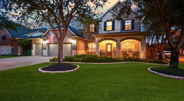 Photo of 2935 Red Maple Dr, Katy, TX 77494