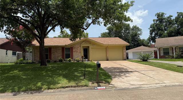Photo of 2002 Savanna Ct N, League City, TX 77573