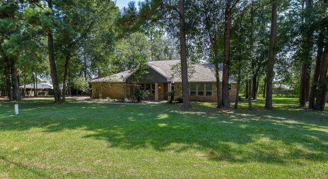 Property at 18110 Auburn Dr, Tomball, TX 77375, 3 beds, 2.5 baths