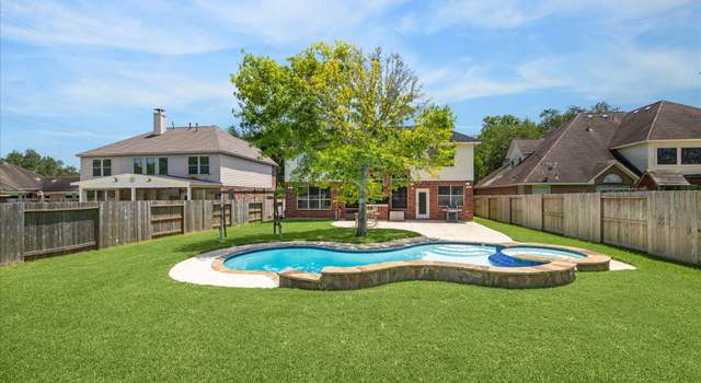 Photo of 3119 Five Oaks Dr, Missouri City, TX 77459