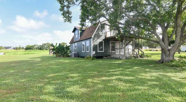 Photo of 3061 W Ueckert, Bellville, TX 77833