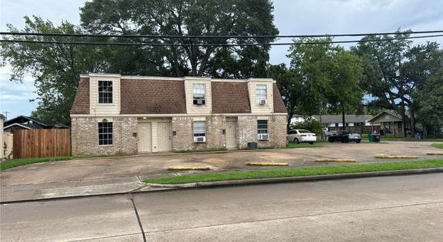 Photo of 216 S Pruett St, Baytown, TX 77520