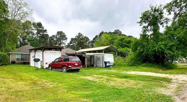 Photo of 11480 Persimmon St, Willis, TX 77318