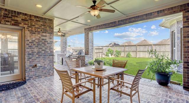 Photo of 655 Bedias St, Webster, TX 77598