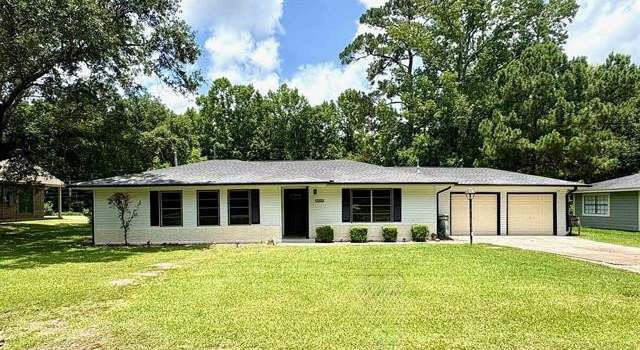 Photo of 8555 Lawrence Dr, Beaumont, TX 77708