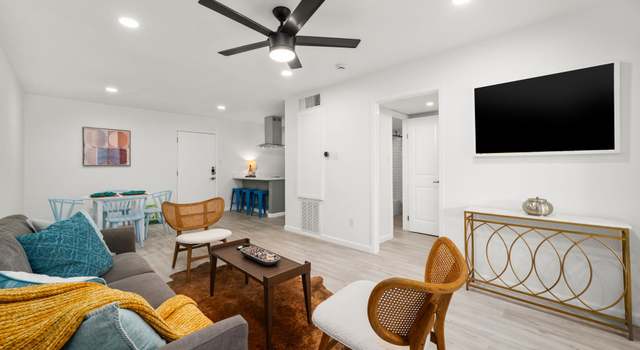 Photo of 3131 Cummins St #6, Houston, TX 77027