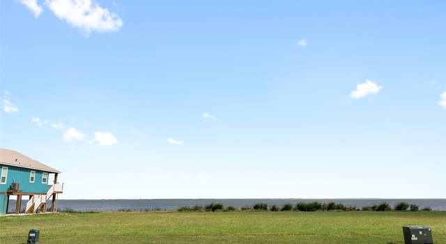 Photo of 3077 Palacios Bay Dr, Palacios, TX 77465