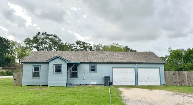 Photo of 401 W 2nd St, El Campo, TX 77437