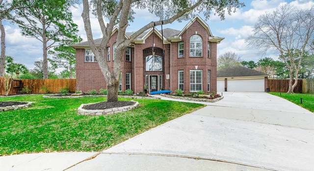 Photo of 801 Morning Dove Ln, Friendswood, TX 77546