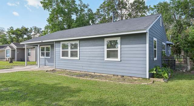 Photo of 1109 San Felipe St, Angleton, TX 77515